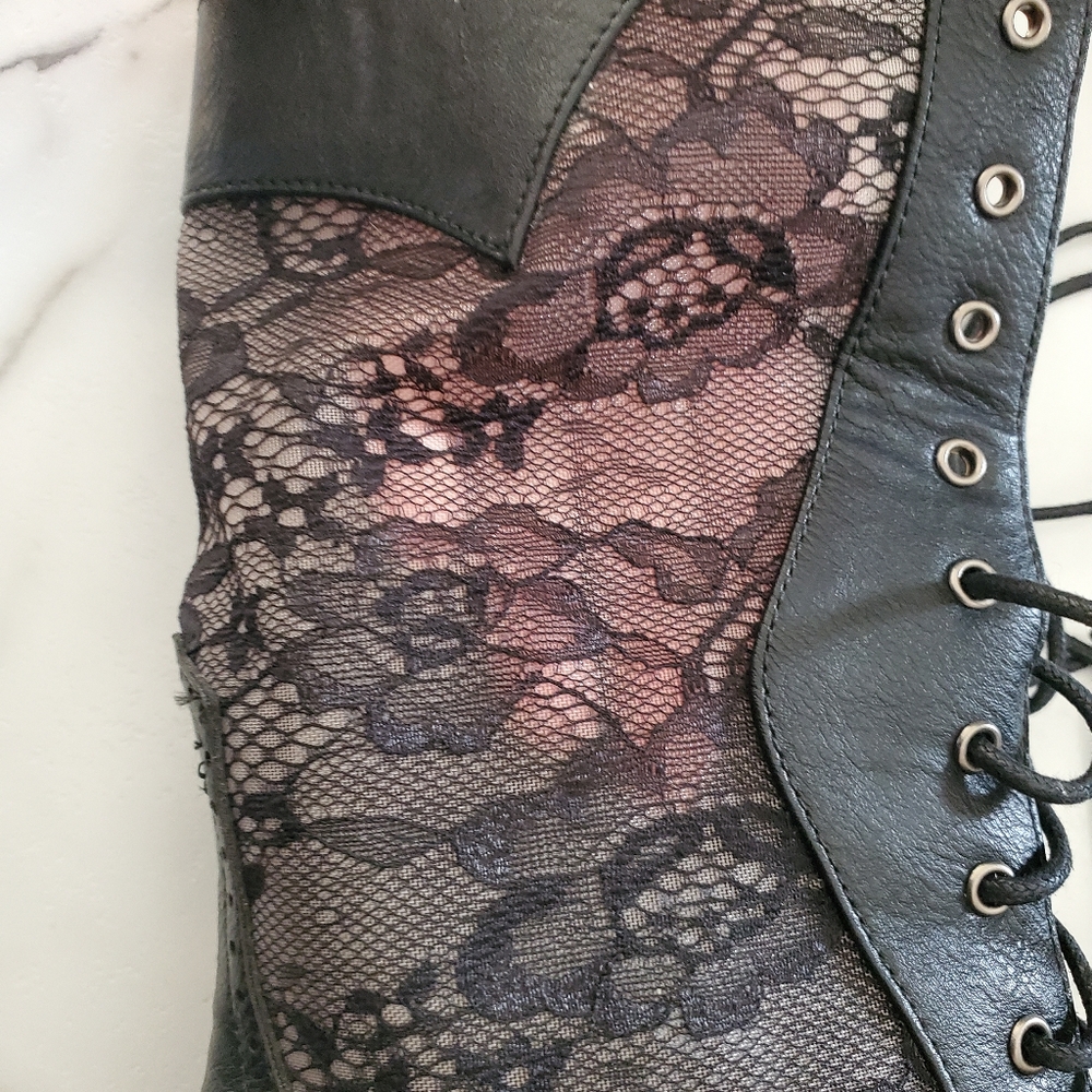 Black Heeled Lace Boots - Picture 4 of 16